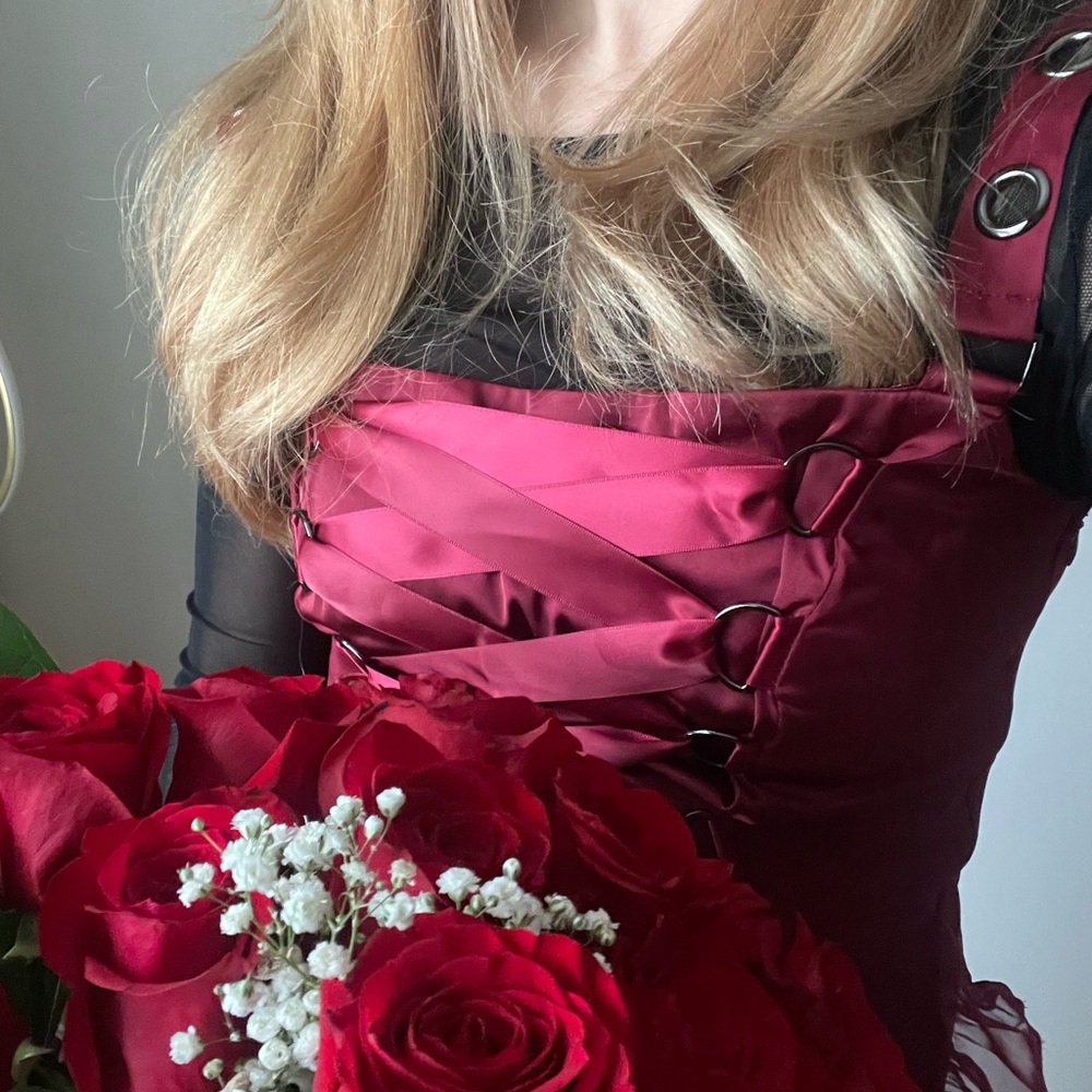 Current Mood life’s no fairytale Midi Dress